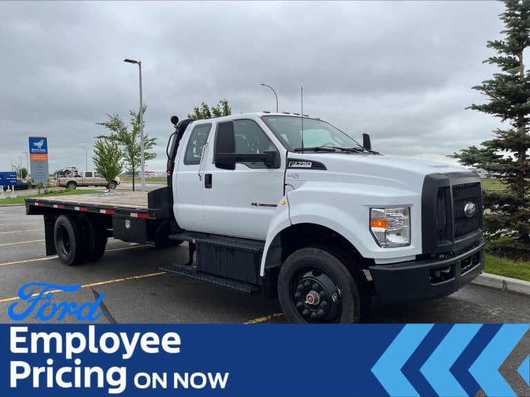 2025 FORD SUPER DUTY F-750 STRAIGHT FRAME
