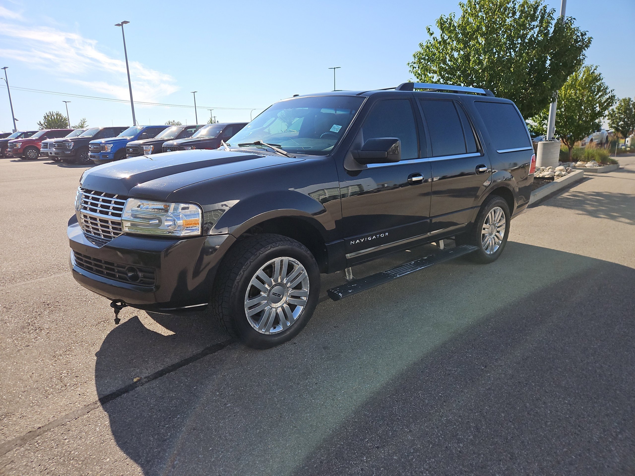 Jada 8月末まで LINCOLN NAVIGATOR Jada様専用 8月末まで LINCOLN NAVIGATOR - メルカリ