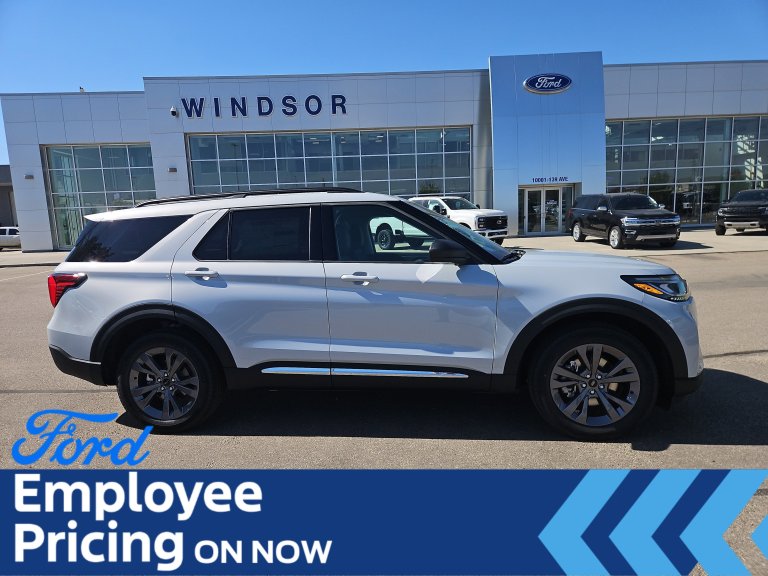 2025 Ford Explorer