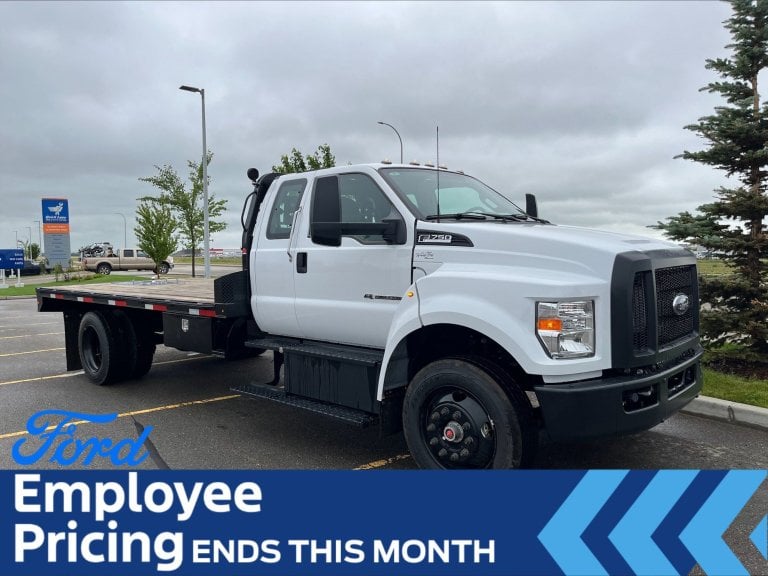 2025 FORD SUPER DUTY F-750 STRAIGHT FRAME