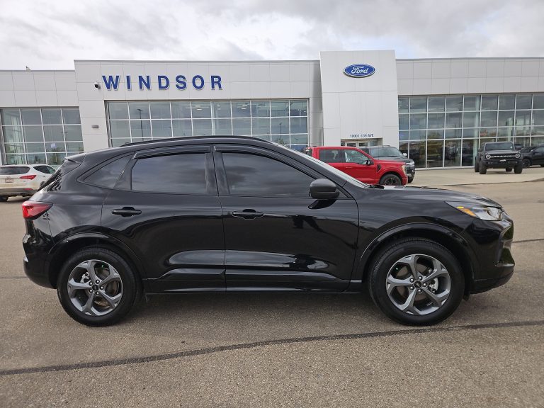 2024 Ford Escape