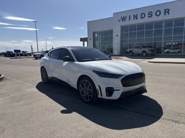 2025 Ford Mustang Mach-E