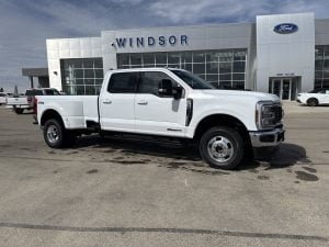 2026 Ford F-350 LARIAT